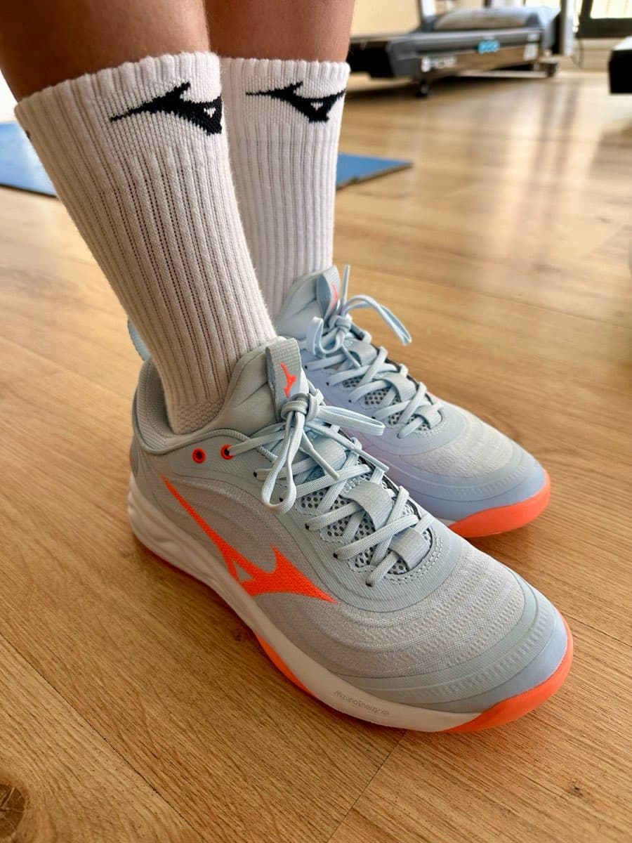 Mizuno Wave Luminous Elite — vista frontal